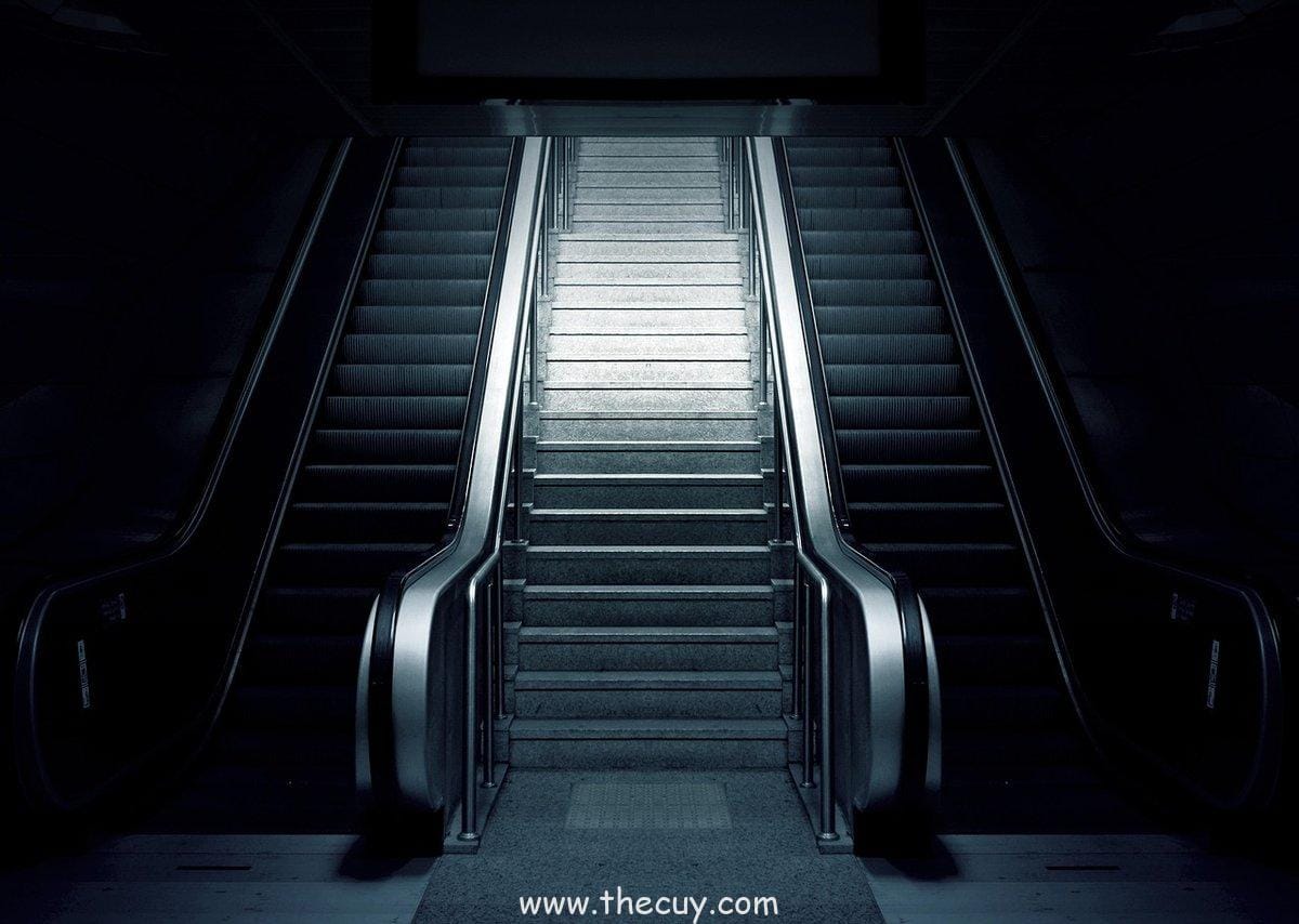 Pertikaian Antara Organisasi Penguasa Dunia Bawah Tanah