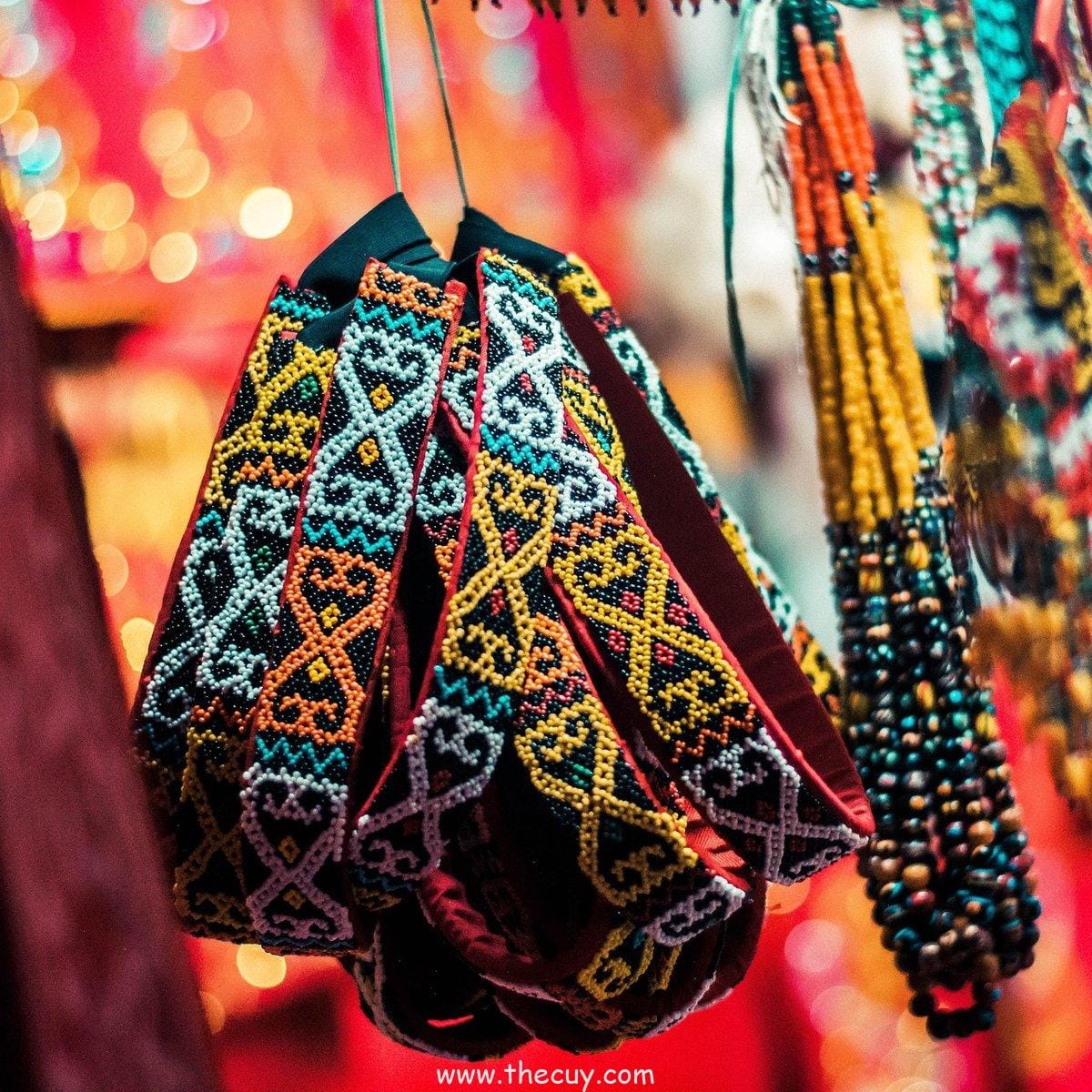 Pulau Maratua, Kalimantan Timur: Surga yang Terbelah Dua