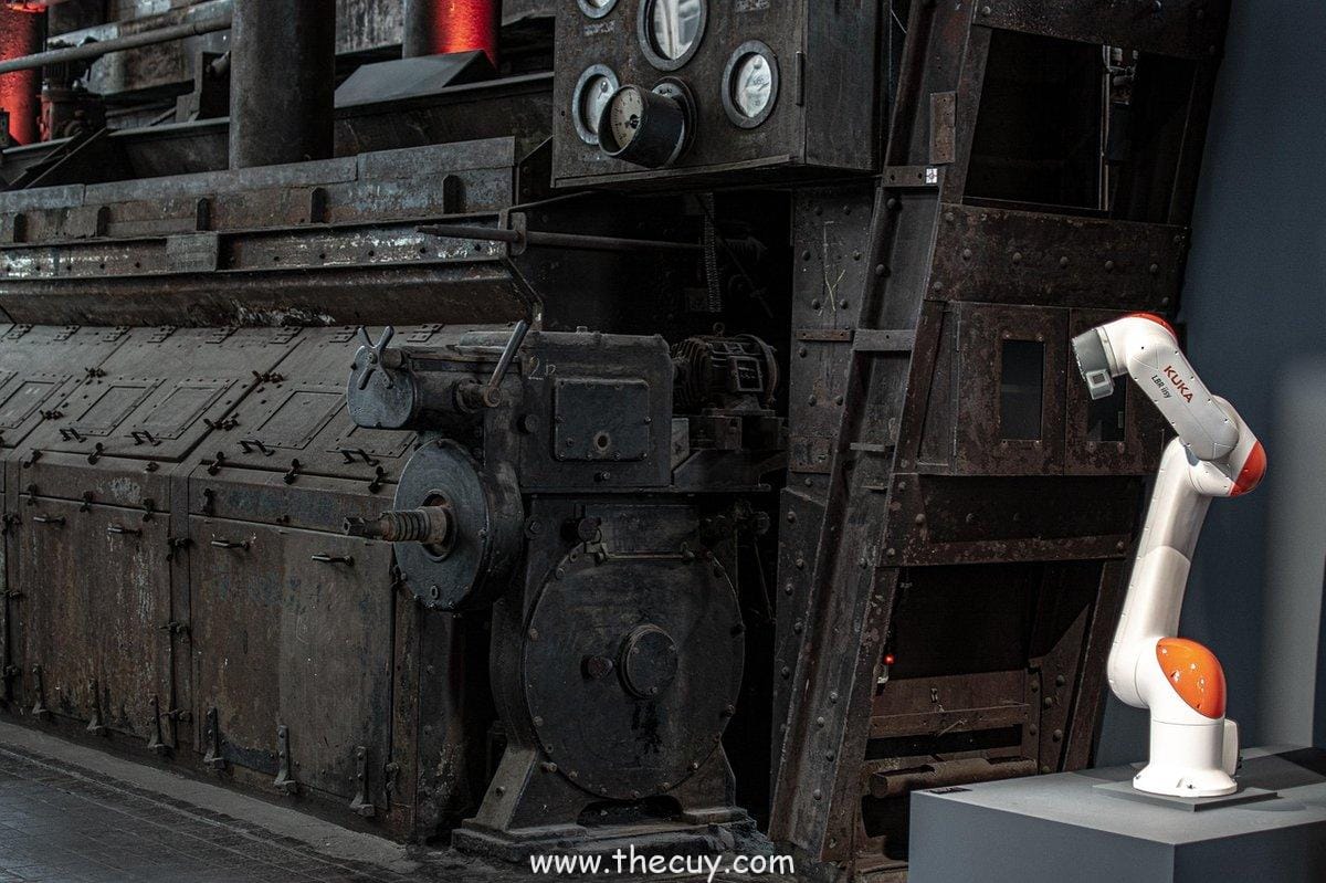 Refleksi Masa Lalu yang Kelam dan Cita-cita untuk Masa Depan yang Cerah