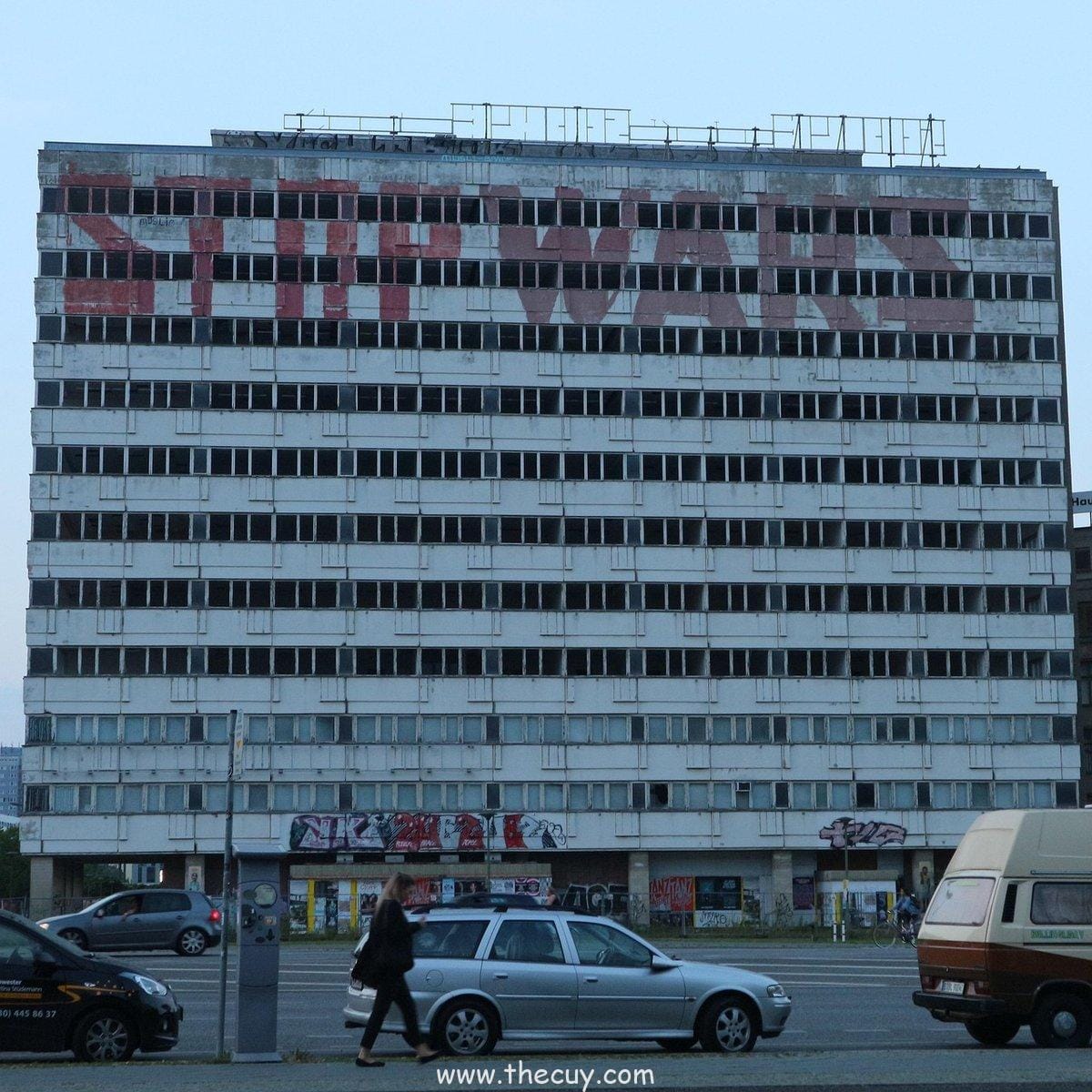 Shanks Menghentikan Perang Marineford dengan Satu Kalimat