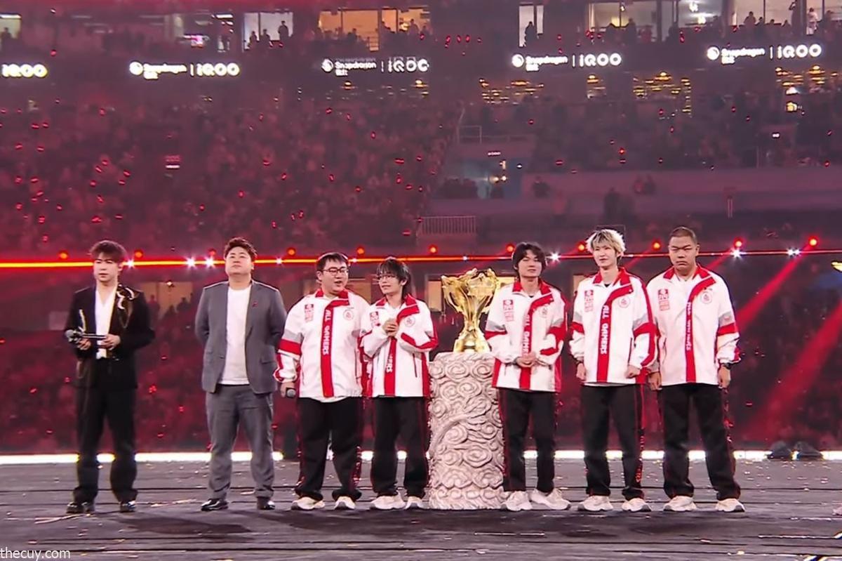 Honor of Kings Esports Meraih Rekor Penonton Offline Terbanyak