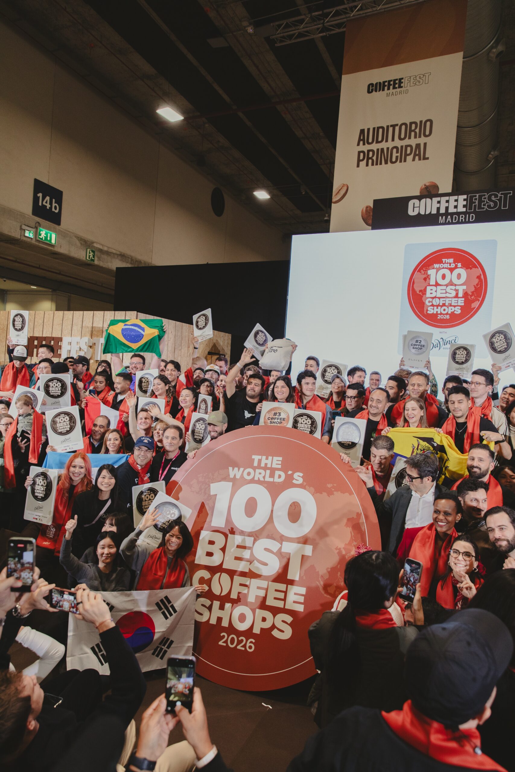 Seal M on CROSS Resmi Meluncur Global 19 Maret 2026