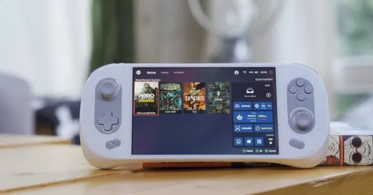 AYA NEO - Handheld Gaming PC Terbaik