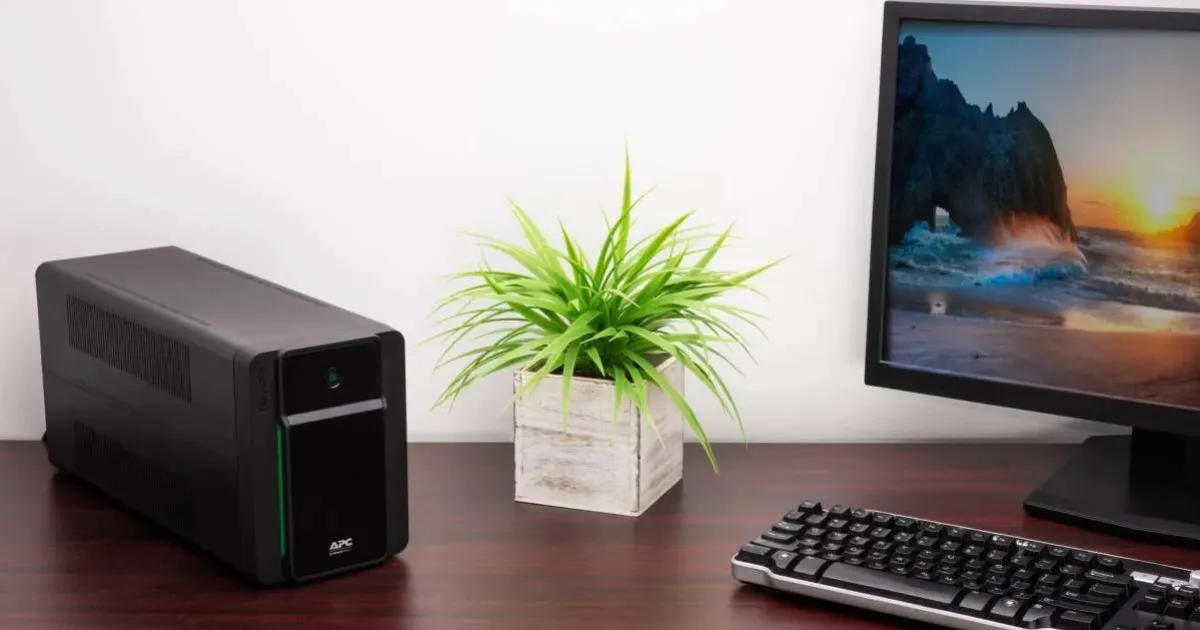 APC UPS BVX900LI-MS - Andal untuk Perangkat Kerja