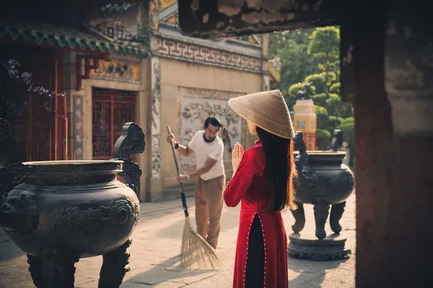 Traveling with respecting environment and culture, rahasia liburan rapi ala Marie Kondo/Foto: Pexels.com/d c phu Salah satu cara menjaga liburan tetap rapi adalah bepergian dengan penuh perhatian, menghormati lingkungan, budaya, dan kehidupan sehari-hari masyarakat setempat.