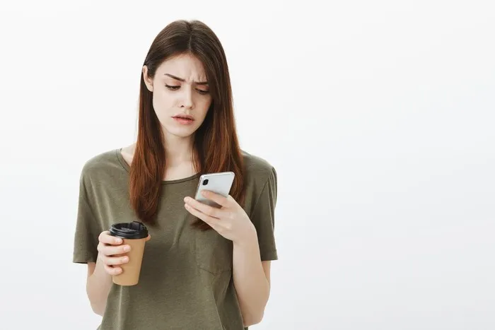 Tanda orang berempati adalah mereka dapat turut merasakan apa yang dirasakan orang lain. Oleh karena itu, mereka tidak akan langsung menghakimi, karena mereka memosisikan dirinya sebagai orang tersebut. Tanda orang berempati adalah mereka dapat turut merasakan apa yang dirasakan orang lain. Oleh karena itu, mereka tidak akan langsung menghakimi, karena mereka memosisikan dirinya sebagai orang tersebut.