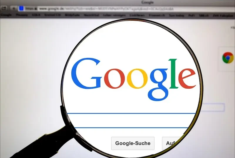 Menghapus informasi pribadi di Google menggunakan fitur Hasil Tentang Anda