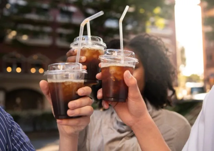 Lahir di bulan Januari? Classic Iced Americano disebut paling cocok dengan karaktermu yang tegas dan dapat diandalkan./ Foto: magnific.com Lahir di bulan Januari? Classic Iced Americano disebut paling cocok dengan karaktermu yang tegas dan dapat diandalkan./ Foto: magnific.com