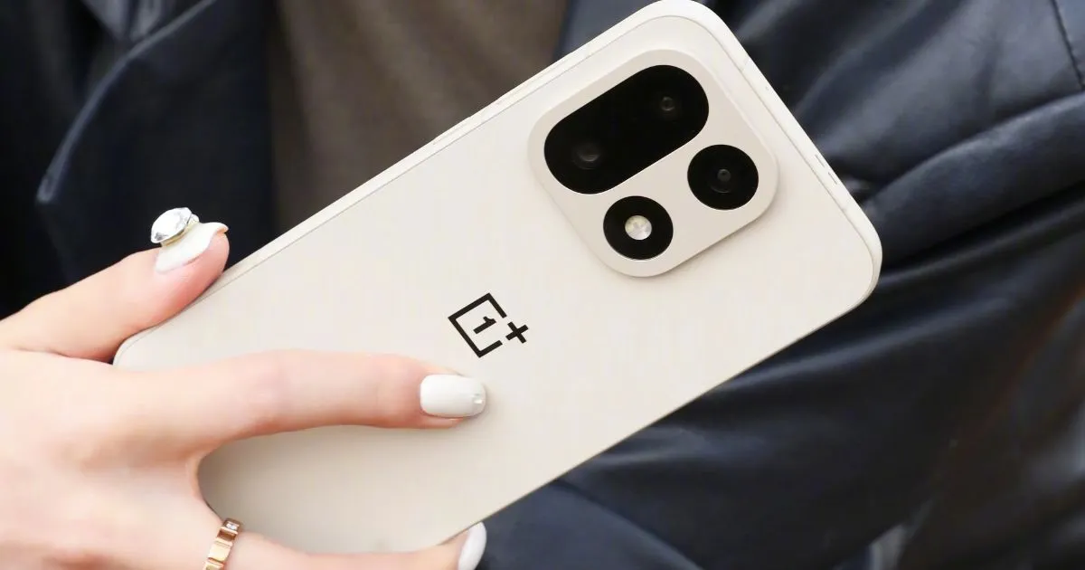 Rilis OnePlus 15