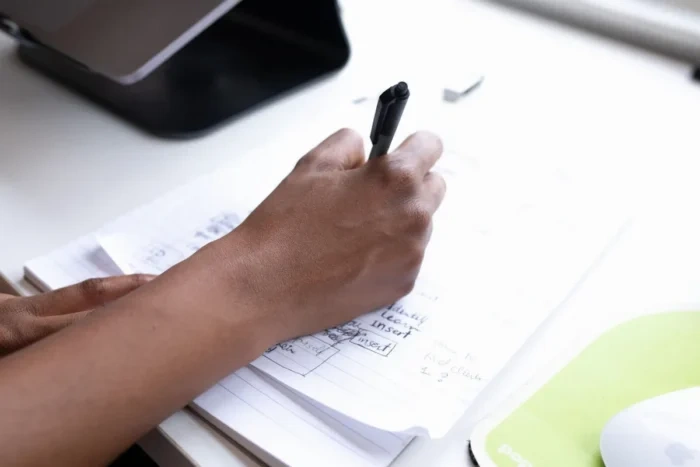 Catatan kerja membantu mengubah masalah menjadi langkah yang bisa dilakukan