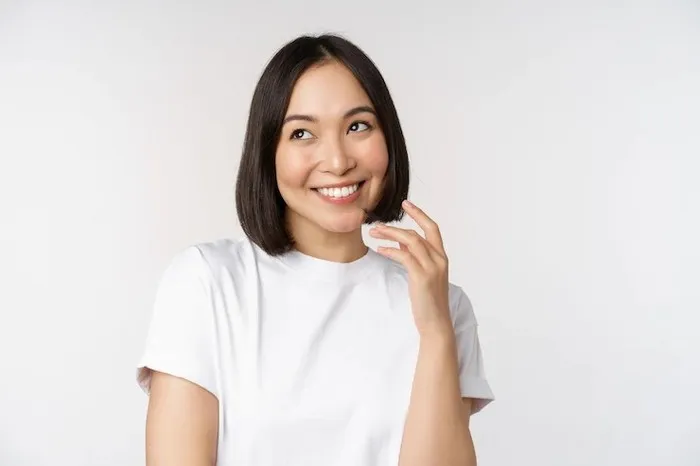 Orang jahat senang melihat kemalangan orang lain. Mereka tidak berempati saat melihat berita bencana atau situasi kemalangan di depannya. Mereka akan menikmati potret orang lain yang tampak kesusahan.