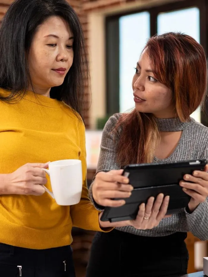 Tidak langsung buang muka, ada beberapa cara yang dilakukan orang cerdas saat harus menghadapi orang yang bikin kesal