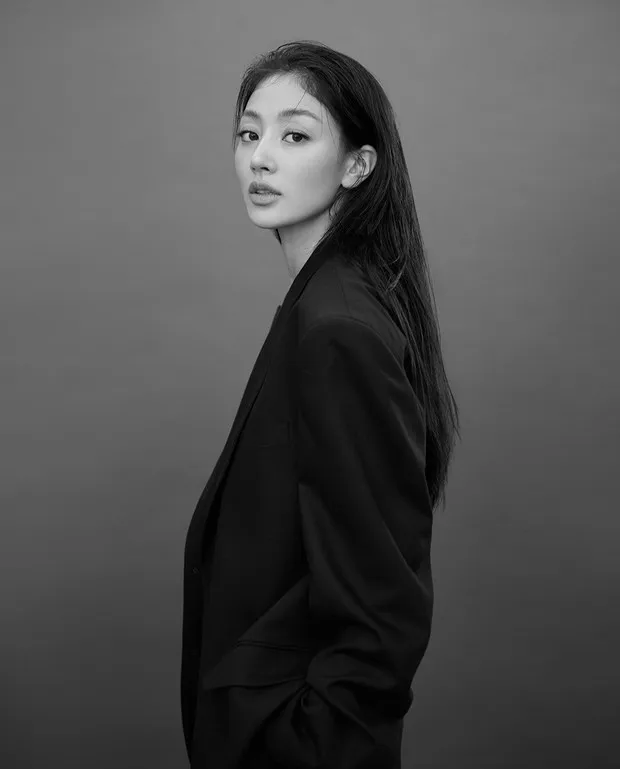 Profil baru Jihyo TWICE/ Foto: instagram.com/emithaus Profil baru Jihyo TWICE/ Foto: instagram.com/emithaus
